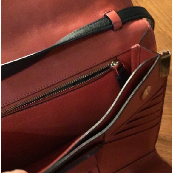 Handbag - Picture 7 of 7